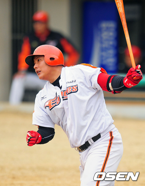 
	������ ���١�, å�Ӱ� �ռ��� ���±�
