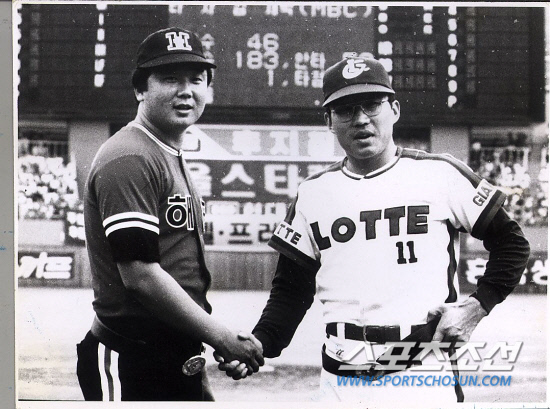 
	��ȭ '����Ʈ����'�� �������� ���� �������� ��� ������. ���Ǽ��� �������� ������ ���� ������ ����̵� �־���. �������� �ֵ����� �������� 1��1��1�д� �����ε� ������ ���� �����.  ���������� DB


