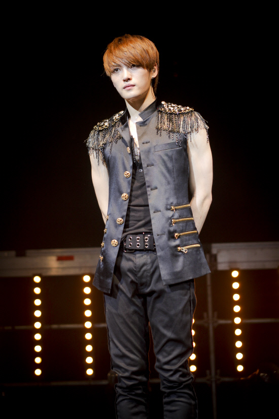 
	JYJ ������. ��������=�������������θ�Ʈ


