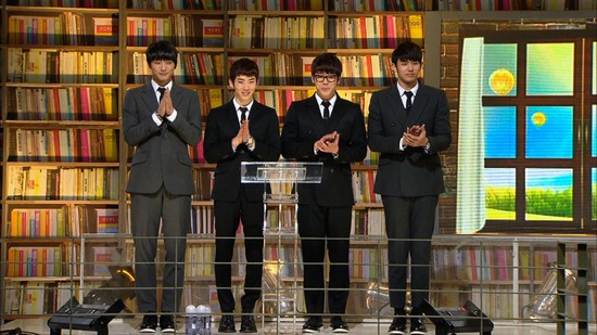 
	���� "���� 8�� ���� ����, �� ���� ����"
