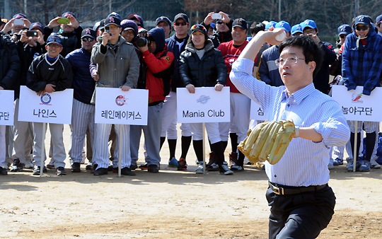 
	������ ���α��� ��ġ ���� ��ȸ�� �߱���ȸ 25�� ����
