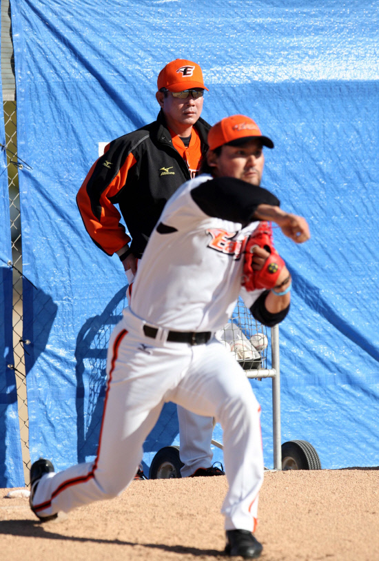 
	����ȣ�� �Ѵ�ȭ ����(��).   ��������=��ȭ ����


