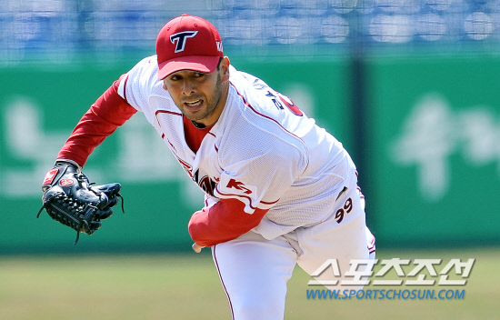 
	KIA �ܱ������� ��̷�� 27�� LG���� �ù���⿡�� �����ϰ� �ִ�. ����=���ؿ� ���� noodle@sportschosun.com


