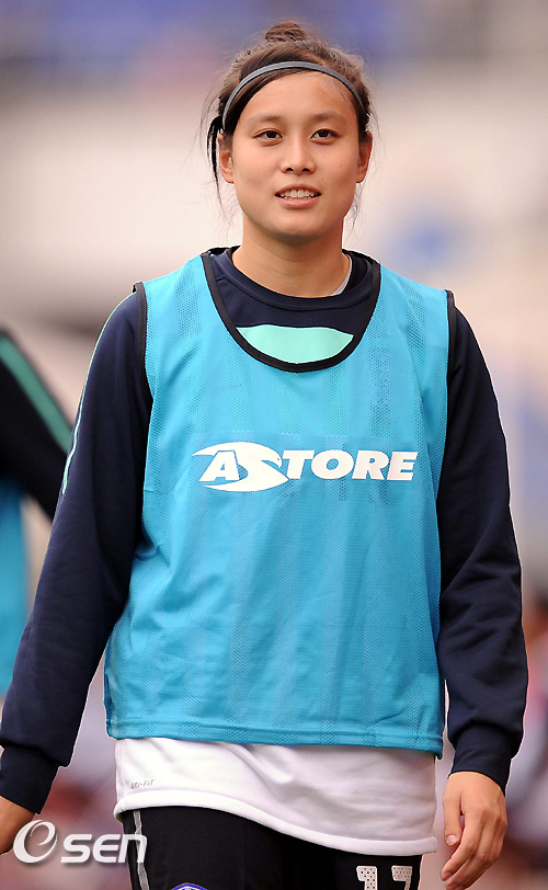 
	22�� ��¯ �� GK ���Ҹ�, 5�� ��ȥ
