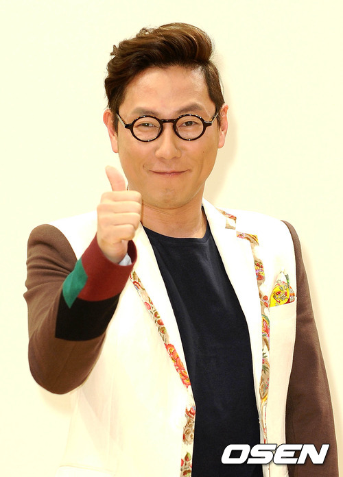 
	������ "'����' �����Ű� '��' �������� �ٸ� ��"
