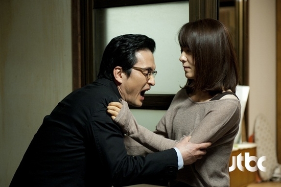 
	���Ƴ��� �ڰݡ� ������ ���ǿ�����, �븸���̴١�
