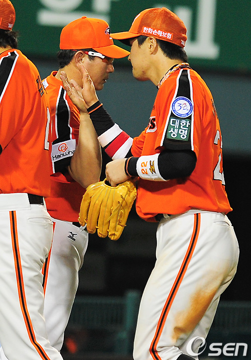 
	�Ѵ�ȭ ����, "�̿��� 3�� ���� ���� ������������"
