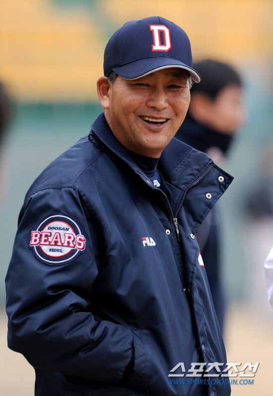 
	�λ� ������ ����. ������ ���� songs@sportschosun.com


