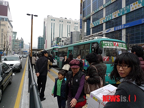 
	
                �� ���� �Ⱦ� ���迪��Ÿ�
            
