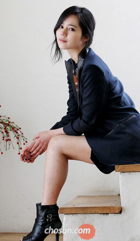 
	�Ѱ����� �ֱ� ���� ��û�� �� ī�信�� ī�޶� �տ� ����. �״¡������� �����鼭 ��Ʈ������ Ǫ�µ� ������ �Ϸ� ���ϡ������ �뷡�� ��´١��� ����ǡ���Ÿ��ƽ ���̺񡯶� ���� �θ� �⼼����. /�̸��� ���� mwlee@chosun.com
