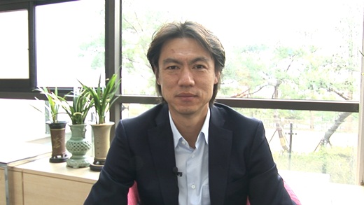 
	ȫ���� ����, '��ź2' ��¦ �⿬..���ڸ� ����
