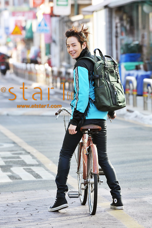 
	��ټ�, ���� ���� '���ǳ�' ��� '���� �мŴϽ�Ÿ'
