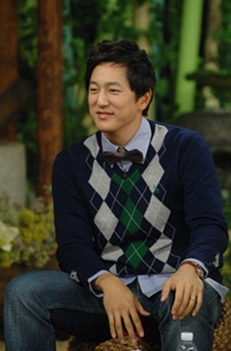 
	�Ѽ��� �Ƴ�� "��ٺ��� ��ȥ�� ���� �ִ°���"
