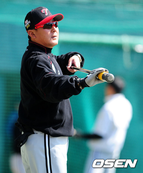 
	����� ����, "�Ǽ� ���̸� �̷��� �� �� �� �־�"
