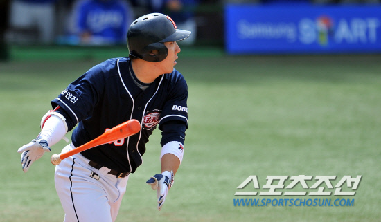 
	�λ� �������� 31�� �뱸 �Ｚ������ 3ȸ 2Ÿ�� ����Ÿ�� ������ �ִ�. �뱸=���ؿ� ���� noodle@sportschosun.com


