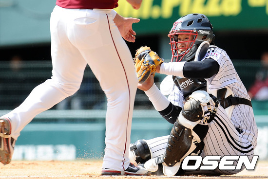 
	[�ù����] �ɱ�ȣ, ���ڿ� �浹�� �޸� ��� ��ü
