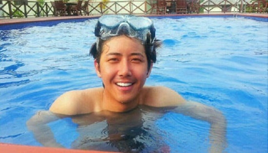 
	ZE:A ���� "�ӽÿ� �� �����µ�? �� ���� ����� ��" ���� '����'
