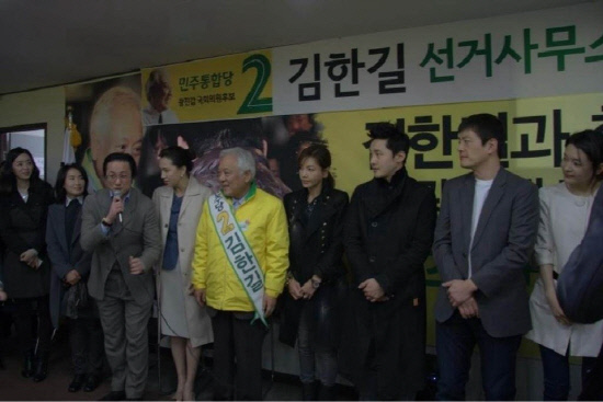 
	������ ���� �Ƚſ� Ȳ���� ���ѱ��ĺ� ������ ��â��(�����ʺ���) ������ó=�ָ��� Ʈ����


