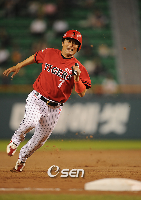 
	�Ҹ�� ���� '�ٶ��� �Ƶ�' �������� �������
