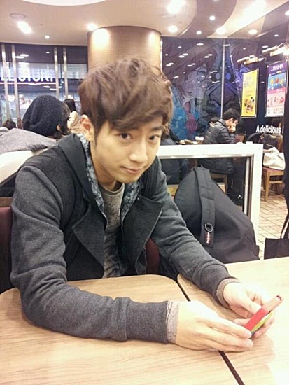 
	�̻�, �Ӹ����� ū �ռ� ����..'������ �ҵ�?'
