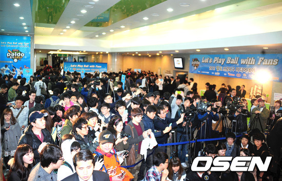 
	[�̵���] '�ò�����' ��翡 �鶹�� �������
