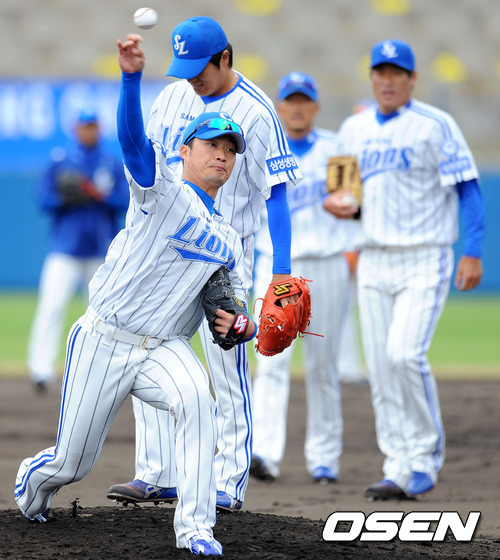 
	����ȯ, "�ű�� �޼��� ���� �о�ȭ�� �ٶ����� ���"
