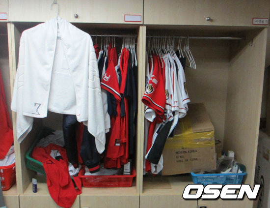 
	�������� ��Ŀ, �������� �״�� �ִµ���
