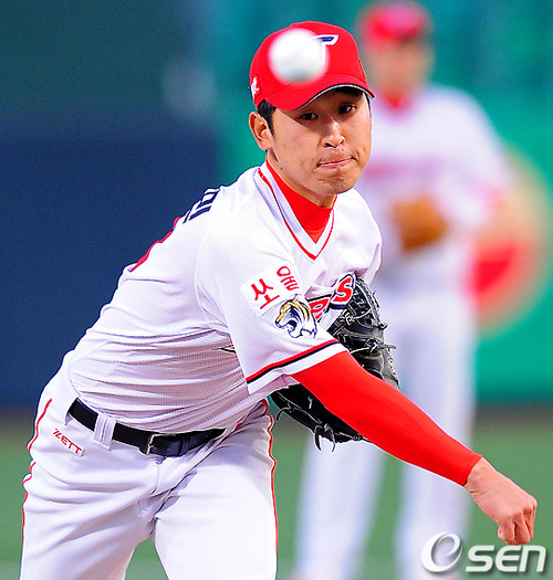 
	2012 ���ξ߱� ���� ��Ʈ�� ��ǥ�������� ����
