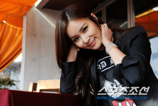 
	��� ���ҿ� ���ͺ�

û�㵿=���� ���� wook@sportschosun.com/2012.04.03/


