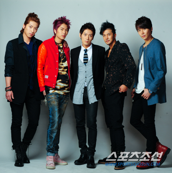 
	���ʺ��� ���� �� ���� ī�� ����. ����� ���� cjg@sportschosun.com


