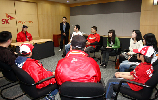 
	SK, WŬ�� ����� ���� ��ȭ
