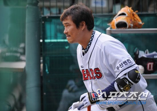 
	�λ� �赿�ְ� 7�� �ؼ����� ��� ���������� 3����� ���� �����ߴ�. ���������� DB


