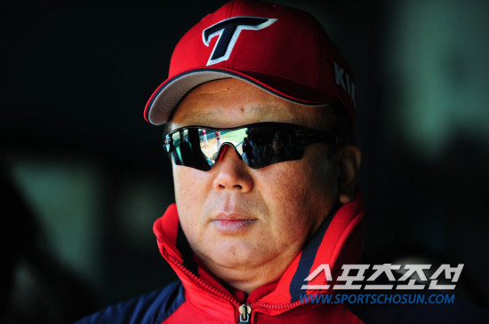 
	KIA ������ ����. ����������DB


