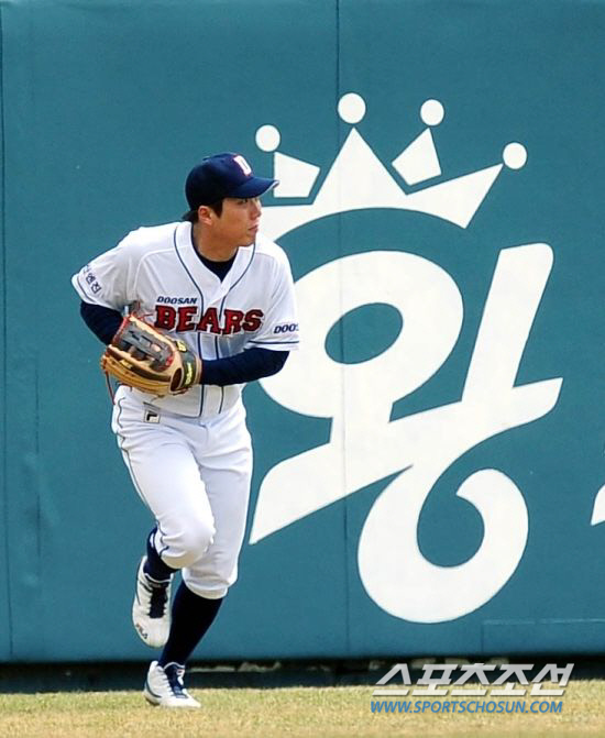 
	�λ� �������� ���� ���Ƹ� �λ����� ��а� �޽��� ���Ѵ�. ���������� DB


