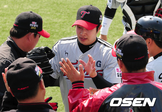 
	����¦ ȣ���� �̽¿�, �������� 1�� ���� ���� �Ŷ� �Ͼ��١�
