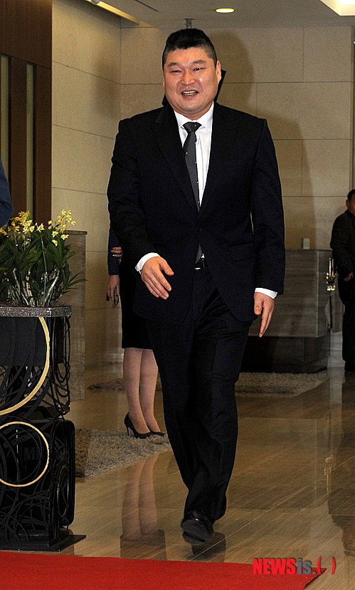 
	
                ��¹� ��ȥ�� �����ϴ� ��ȣ��
            
