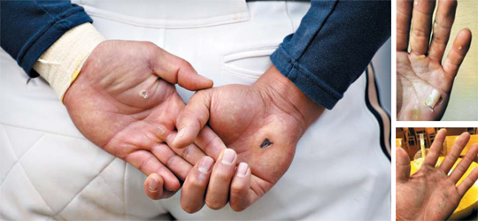 
	1���� ���� ������ ���뵵 �ذ� �Ѵ�. �޸���, ������, ����̸� �ֵθ����� �¸��� ���� ���� ������ ���ξ߱� 2�� �����鿡�� ���� �ִ�. NC���̳뽺 ������(���� ū ����), �Ｚ ������(������ ��), �Ե� �տ뼮(������ �Ʒ�)�� �չٴڿ� ���� ������� ������ �� ���� �̷��� ���� ������ ��ó��. /NC ���̳뽺�����������Ե� ���̾��� ����
