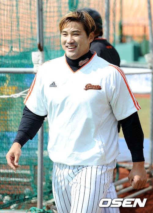 
	ȫ����, ������ �Ƶ� �̴�ȣ, ���� �� �Ѵ١�
