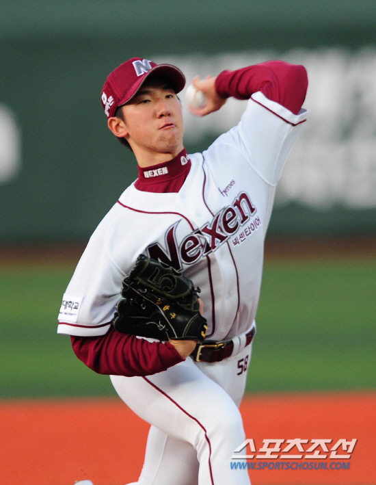 
	11�� SK���� ���� ������ ���� ������ �ִ� �ؼ� �¿����� ������. ��=����� ���� cjg@sportschosun.com


