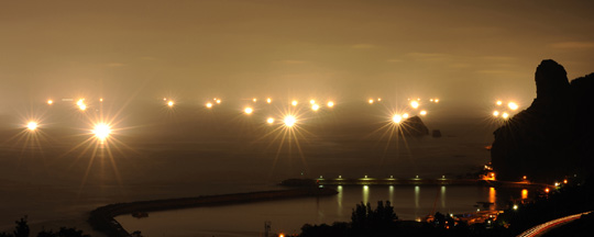 
	��� �︪�� �ϸ� ������ �չٴٿ��� ��¡������ ����� �߰��� ������� ������ ������ �ϰ� �ִ� ���. /�︪�� ���� 
