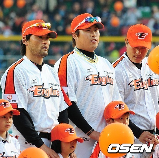 
	���������Ű���, "���� ����ȣ����� ���� �Ϻ��ߴ�"
