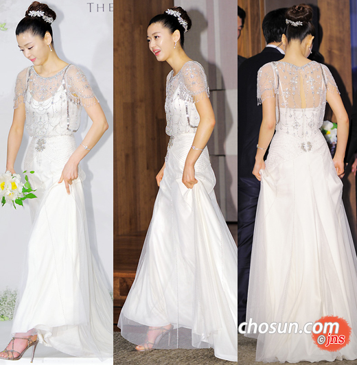 
	��� �������� 13�� ���� ���� �߱� ���浿 �Ŷ�ȣ�ڿ��� ��ȥ�Ŀ� �ռ� ����ȸ���� ��ġ�� �������� ���ϰ� �ִ�. /�����Ϻ� �Ϻ�����
