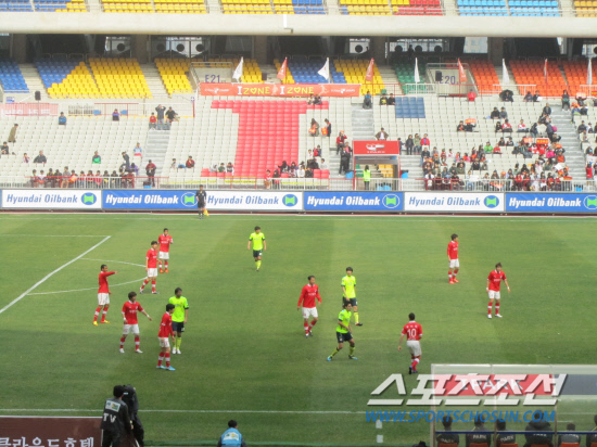 
	��11�� �λ�-������, �������� �Ʒ��� ������ ���ݼ� ���ȯ�� ������ 9���� �λ� �������� ������ �ִ�. ��κ��� ���ݰ� ���� �׶����� ���ݿ��� �̷�����. ����� ������ ������� ���������. 


