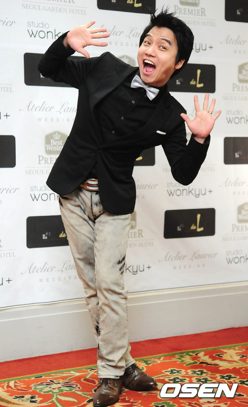 
	'�縶����ġ��' ������, ����(14��) ��ȥ..ǰ���� '�շ�'
