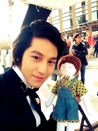 
	���, ���ϼ��� ȫ������ �Կ� �� '�����̳��� ���ϱ����'
