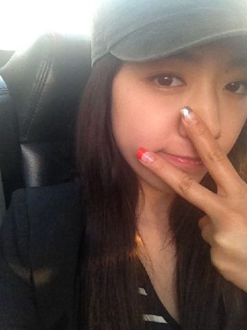 
	�ڽ���, ���� �ɾ� ������ '�󱼿� �� ���� ��'
