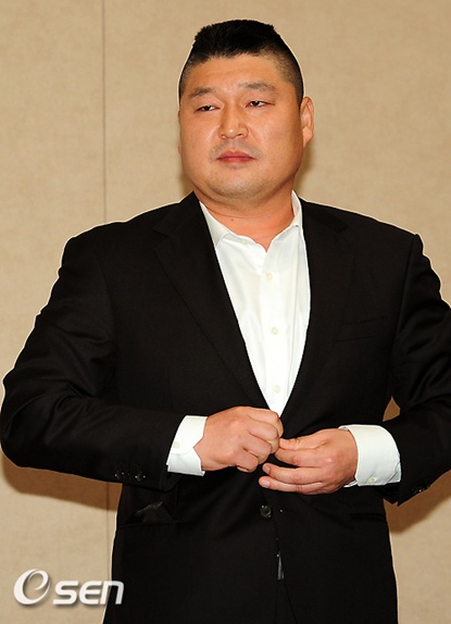 
	[�ܵ�] ��ȣ��, ���� �̸��� ���� ��ģ�� ���� '�ɰ� ����'
