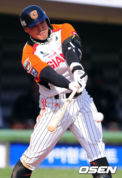 
	���̿��� 981�� ���� ���߽¡� �Ե�, �λ� ���� �ܵ� 2��
