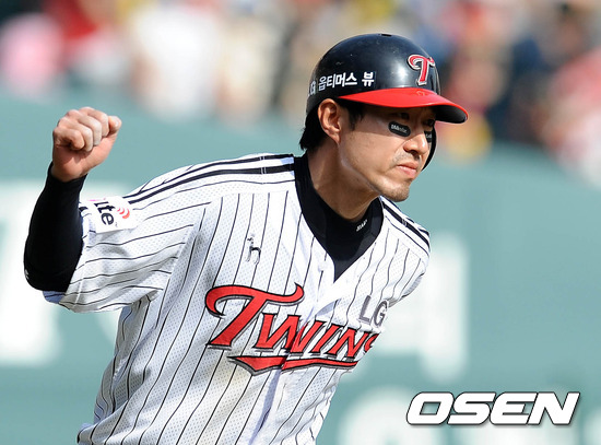 
	������ ���� �ַ�����LG, KIA ���� 2���� Ż��
