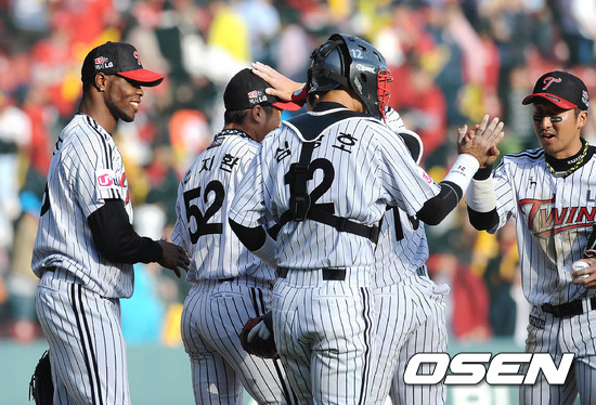 
	LG, �� ���� ù ��° ���� �Ѿ��
